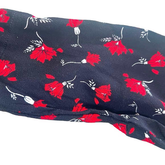 Ruffled long sleeve blouse - Picture 5 of 7